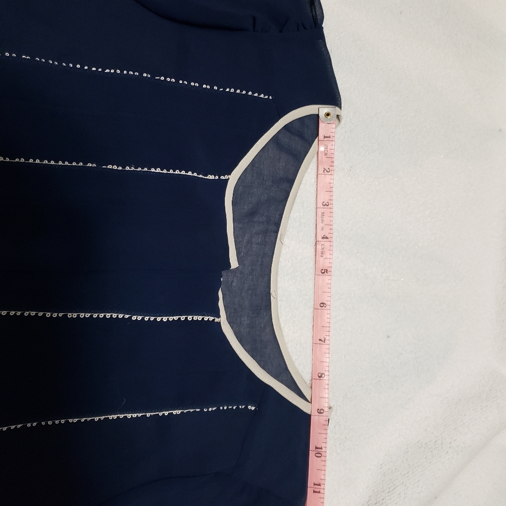 Blue Blouse - Picture 12 of 13